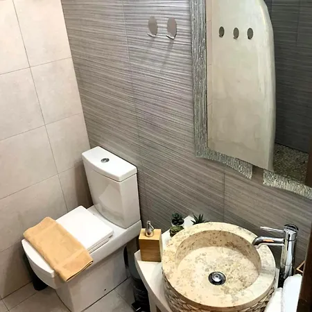 House On The Rock * Mikri Vigla